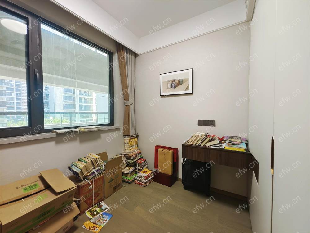 美的云筑精装带家具3房1卫