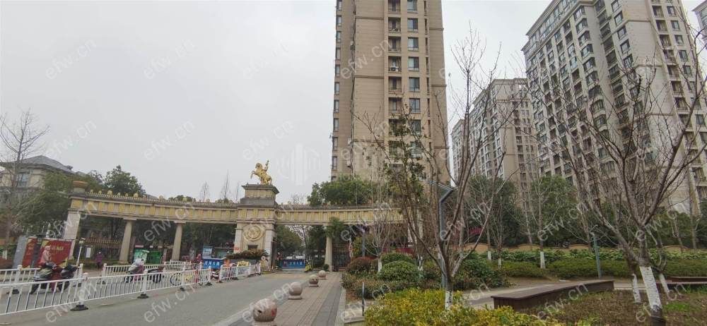 华府庄园九区  精装修 无遮挡采光好 电梯房 南北通透 随时看