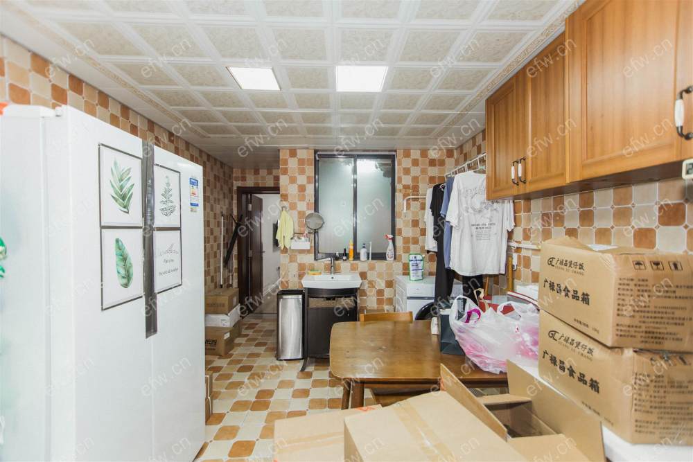 3房豪装拎包即住,清名新村(清名一村)尽享优雅品质,多重阳台+飘窗