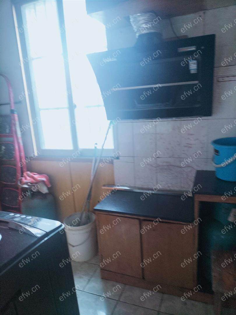 房东诚心出租  看中价钱可谈