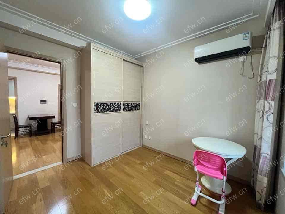 自住精装修 保养非常好 次出租