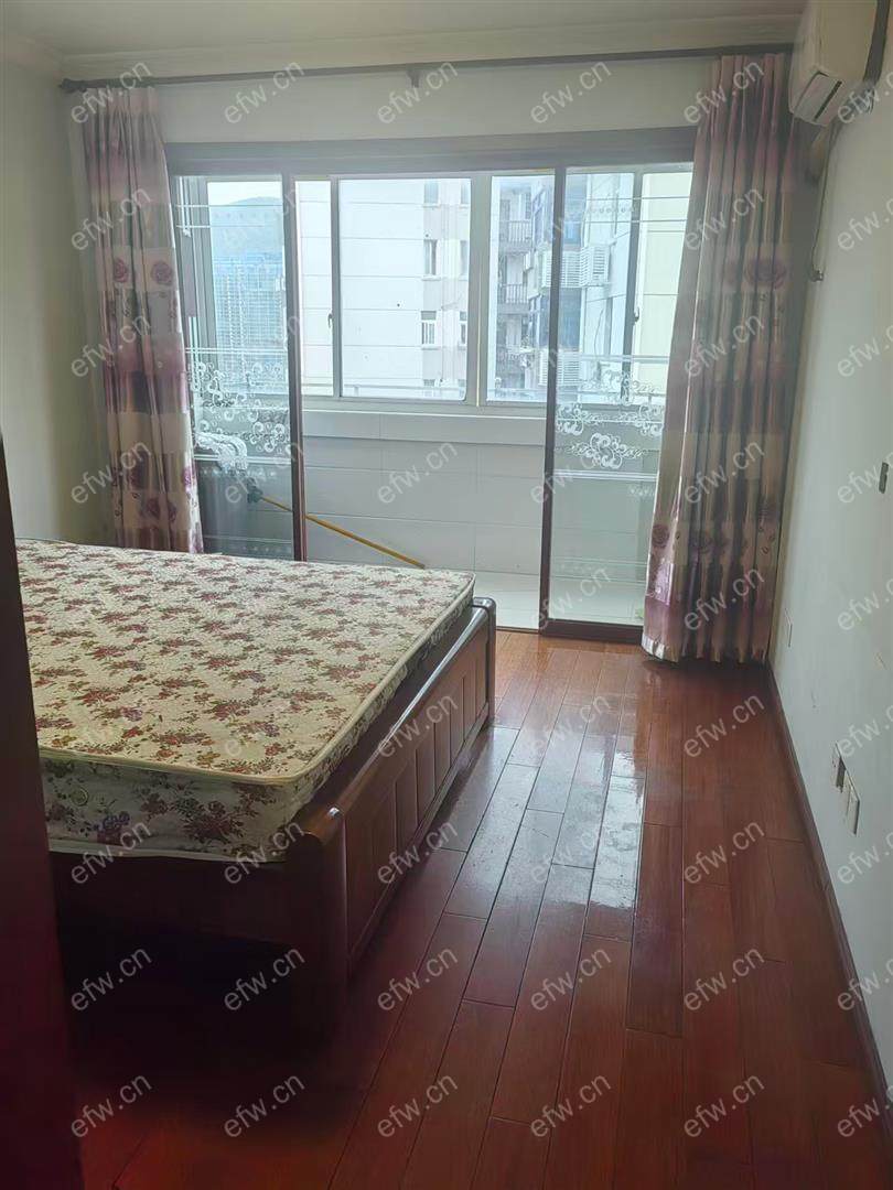 惠华新村 3室1厅 精装