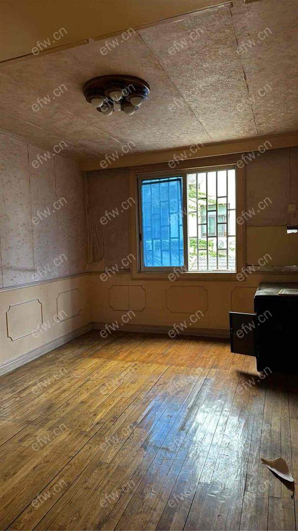 village 经典room房 东边户 全明 精装修！