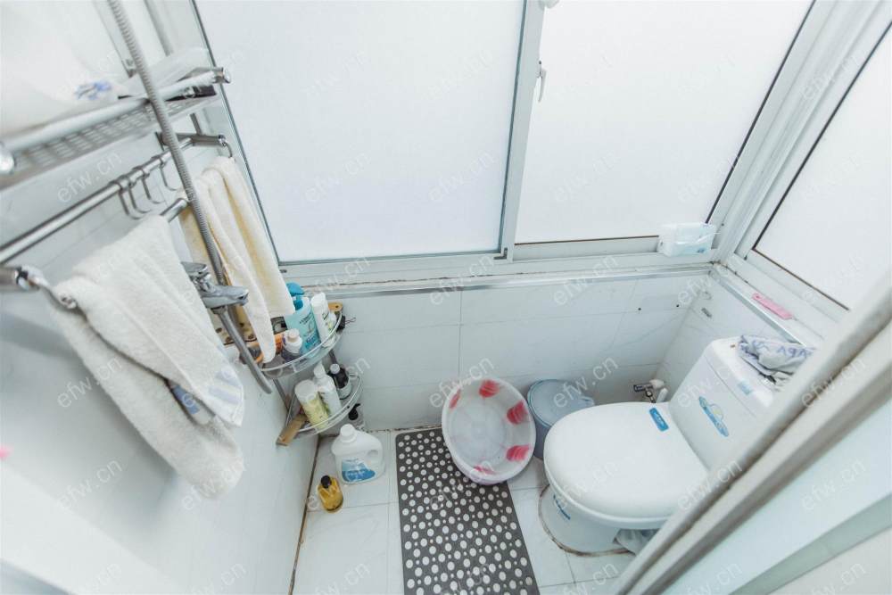 建设新村单间出售