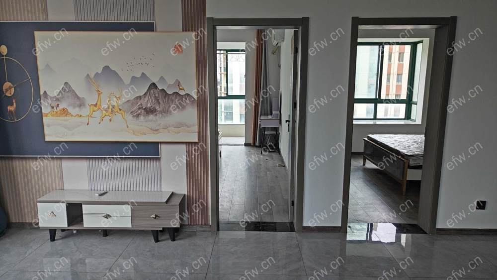 周新苑 精装大两房 拎包入住