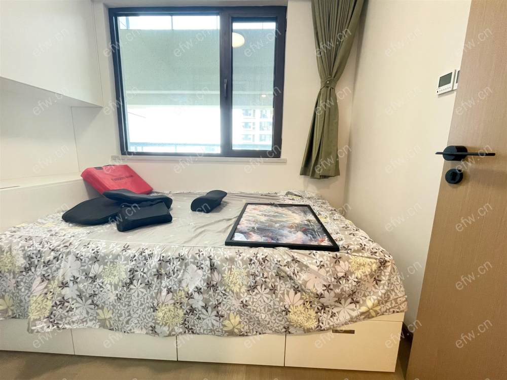 惠山映精装中叠出售
