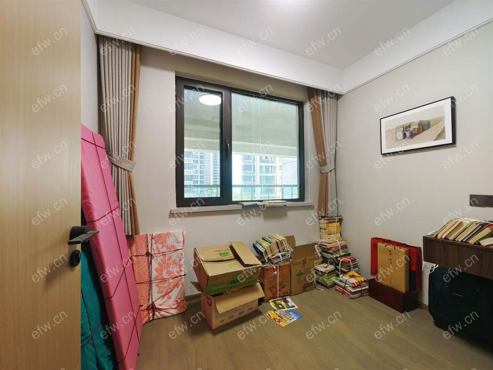 美的云筑精装带家具3房1卫