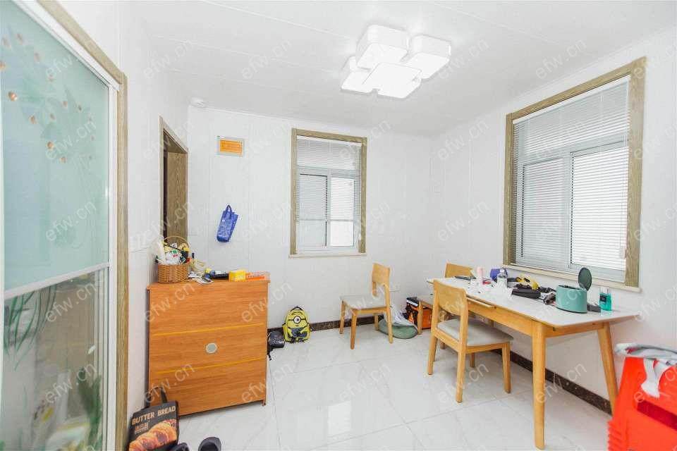 茂业附近清爽装修一居室 可拎包入住！