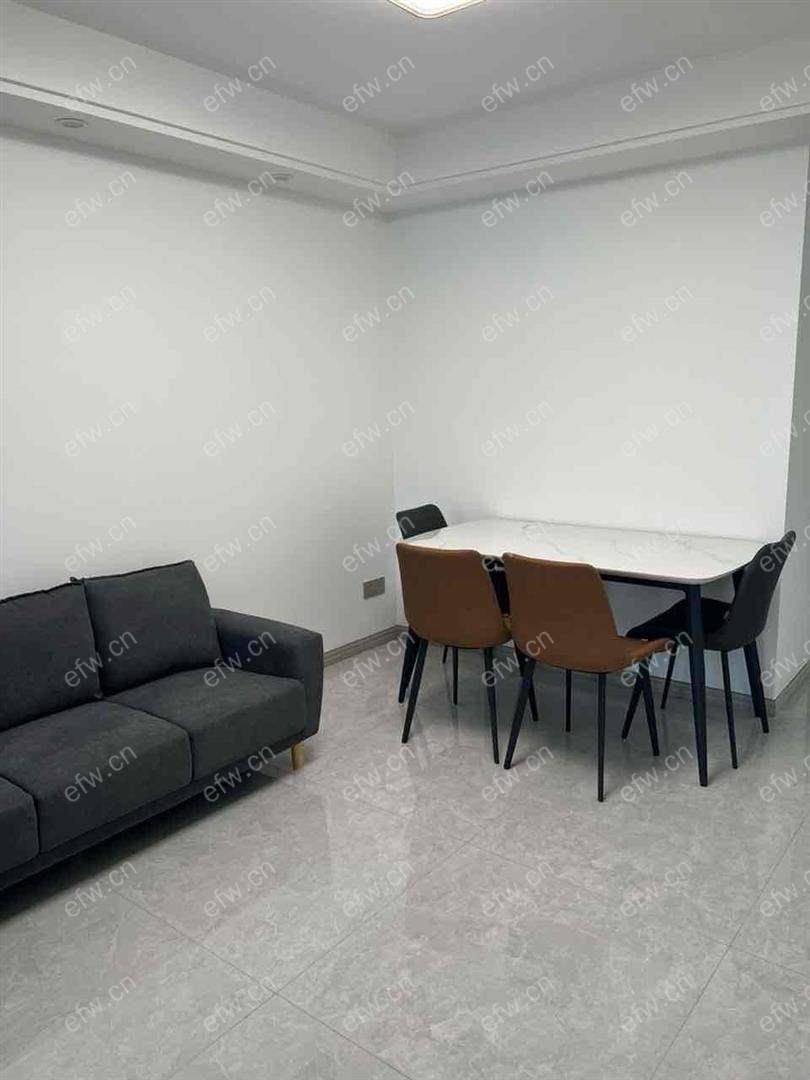 精装没住过；；两房精装家电家具会配齐全；看房钥匙在留芳声巷门口德祐房产