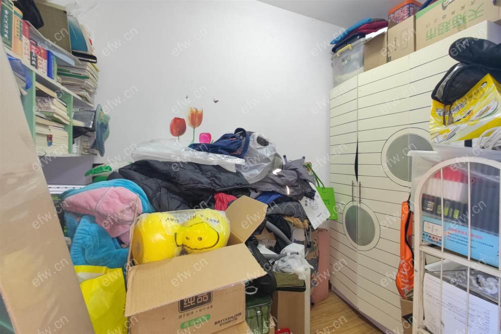 自住中看房提前联系！