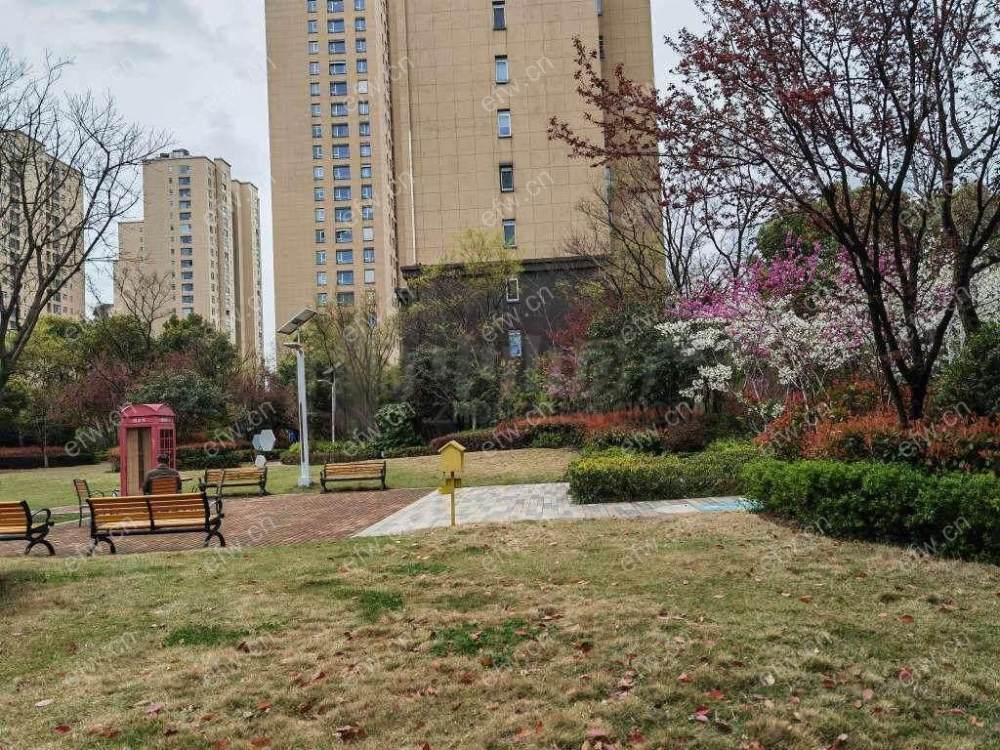 朗诗绿色家园(朗诗绿色街区) 3室2厅