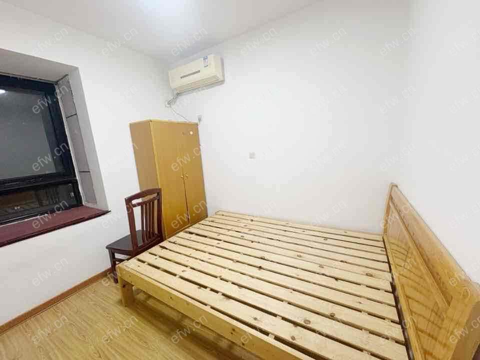 家电齐全 带飘窗 环湖苑 采光好 绿化好