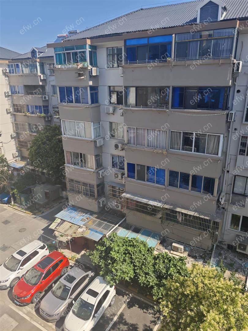 精装修 一室一厅 空置