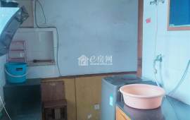 房东诚心出租  看中价钱可谈