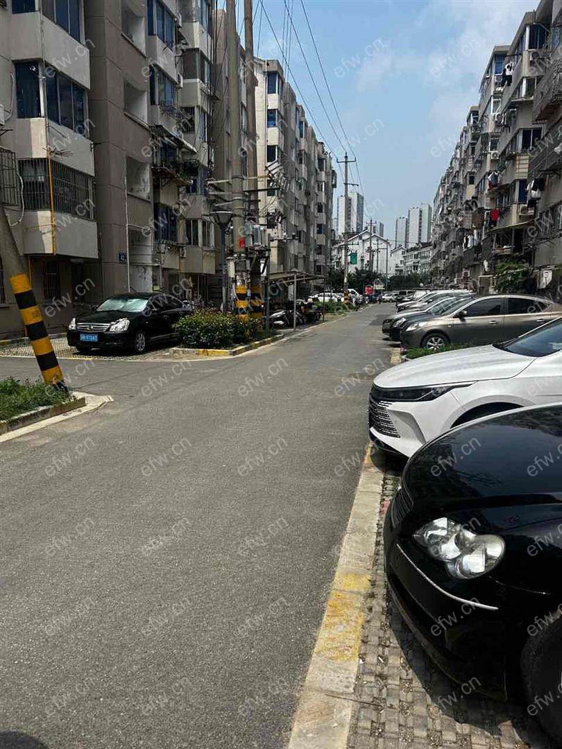 刘潭三村 2室1厅