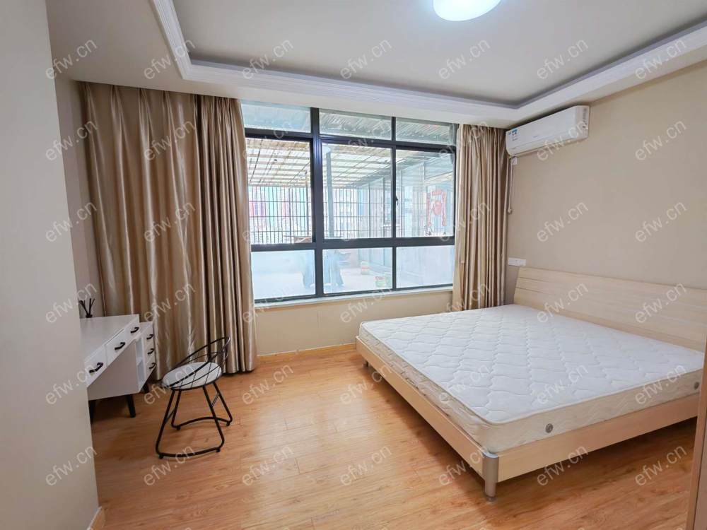 生活大师精装3室  随时看房 拎包入住