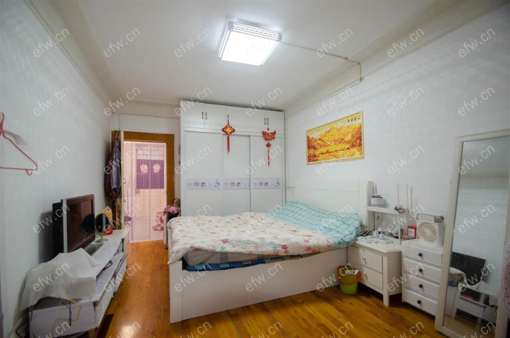 潜力地段房  全市优惠  买到即赚！明厅明厨！自住出租两旺 ！ 随时看房