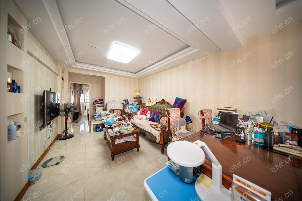 西园里 2室1厅结婚装修诚心出售