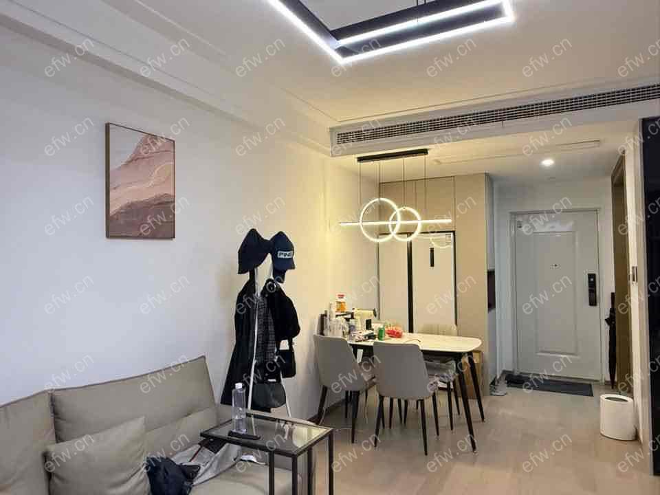 吉宝季景铭邸新出精装小三房，家电配齐