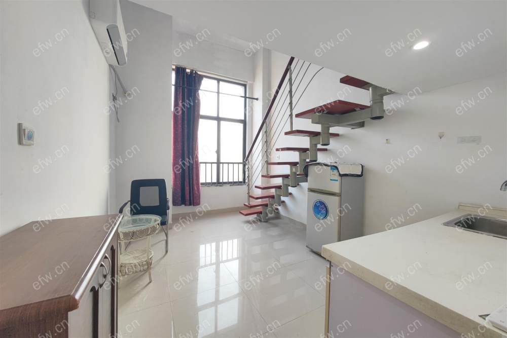 甲壳虫2933小区 1室1厅