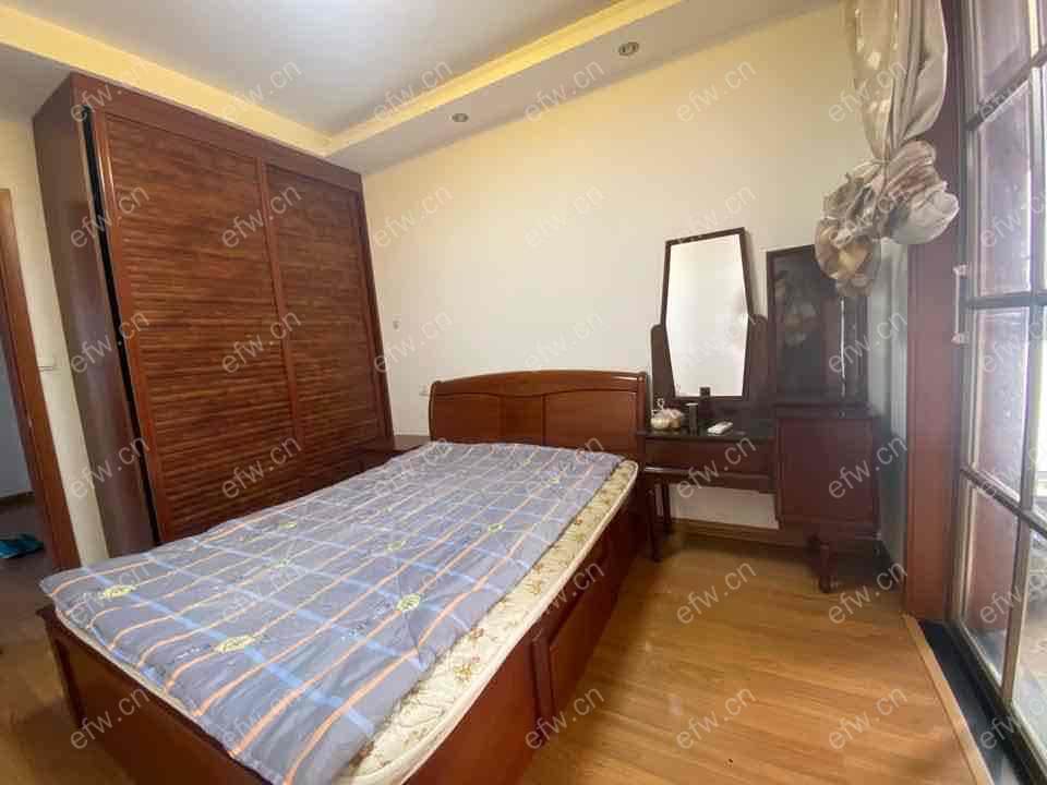 梨花家园 1室1厅 精装