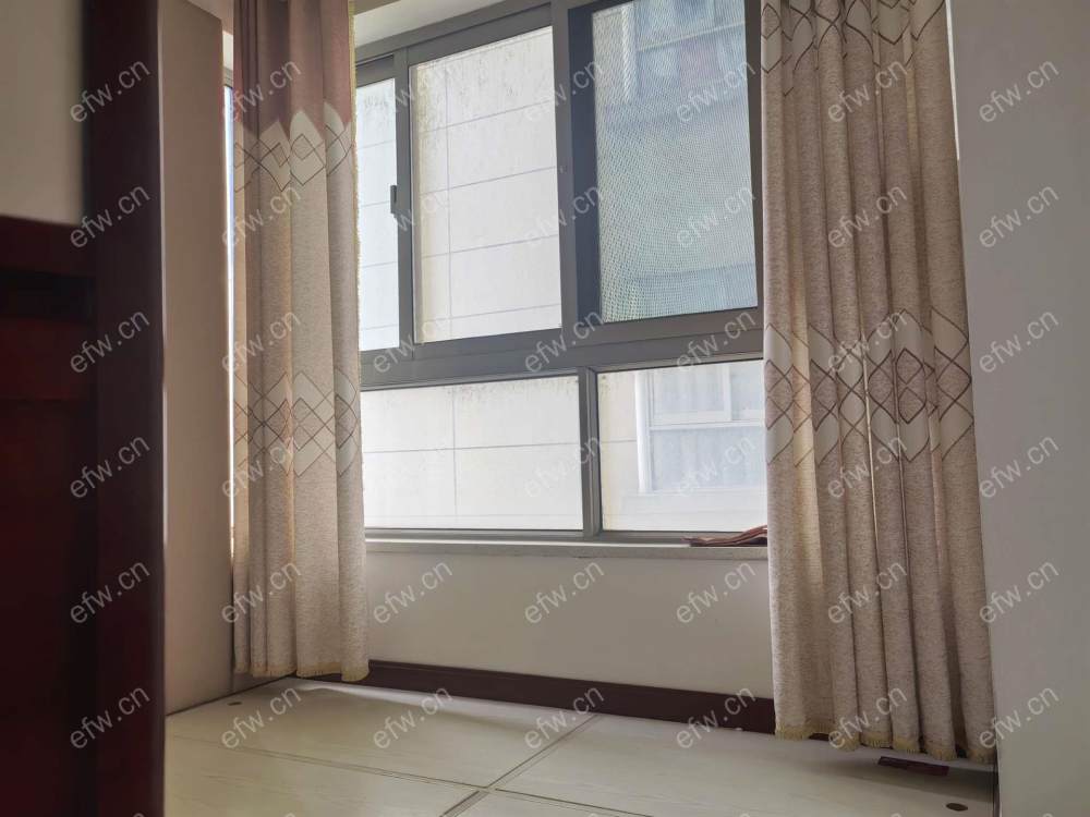 世茂际广场精装2室  随时看房 拎包入住