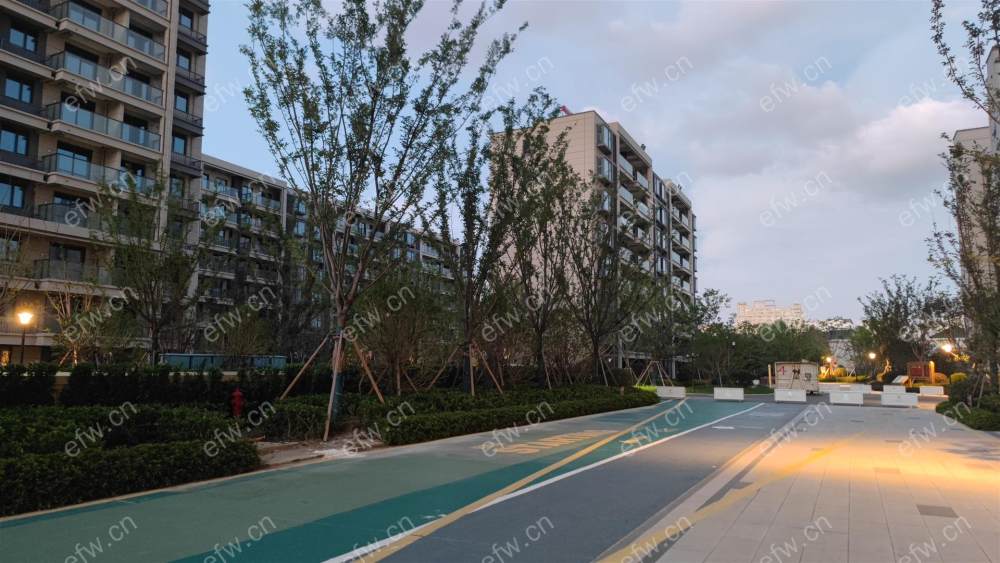业主急售 天授宝龙观邸（逸境铭筑）  双阳台 纯毛坯小2房 ！