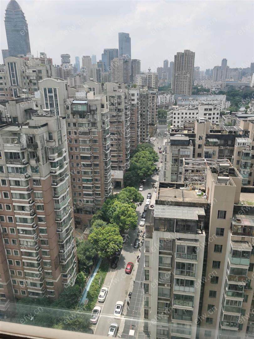 嘉德花园精装二房出租