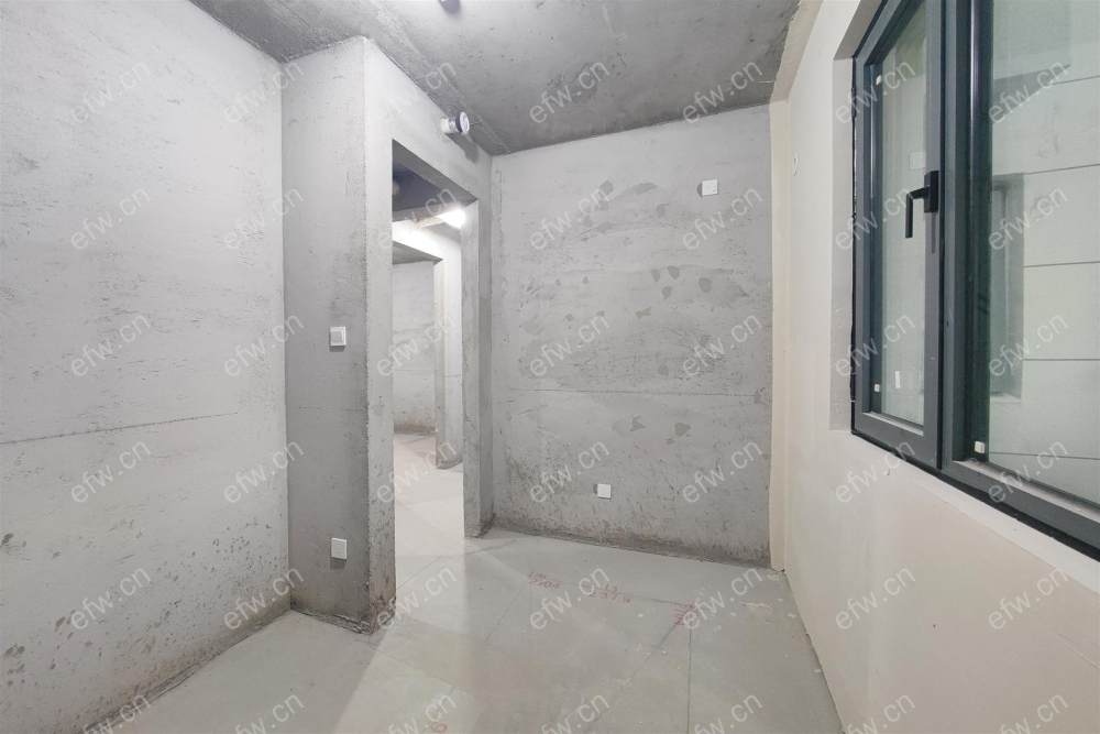 业主急售 天授宝龙观邸（逸境铭筑）  双阳台 纯毛坯小2房 ！