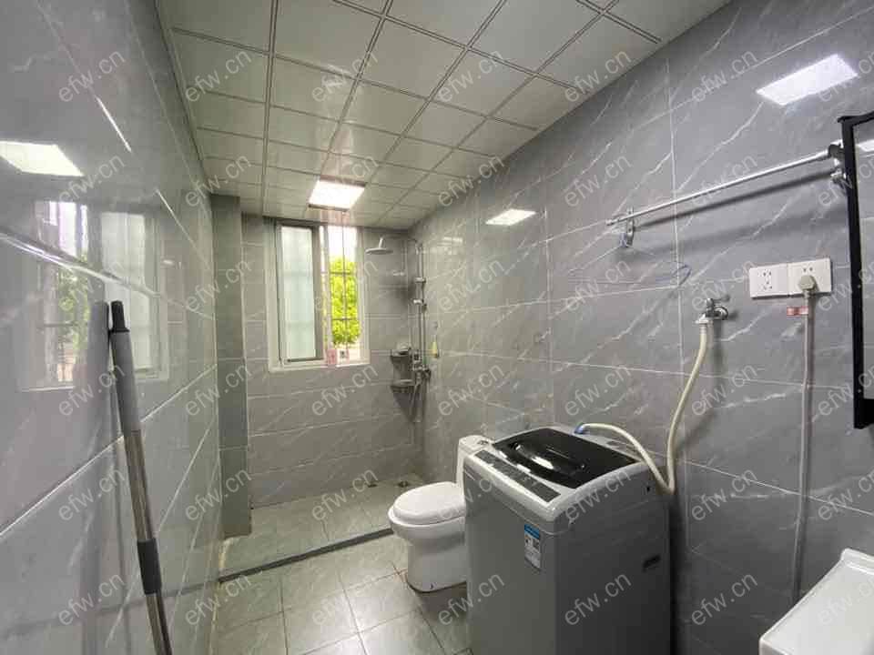 精装修 民丰地铁口 设施齐全 价可商