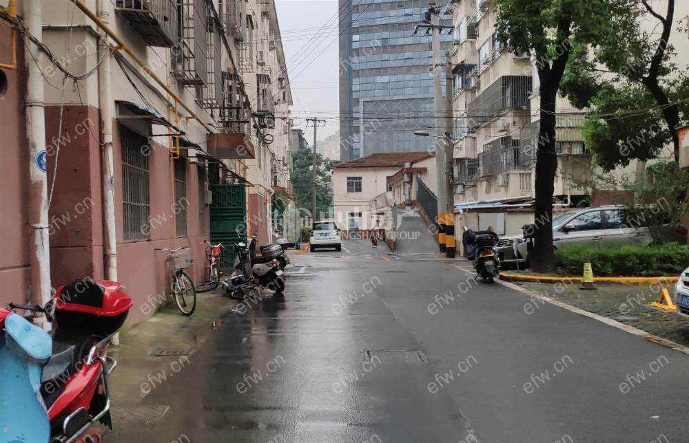 南北通透，看房方便有钥匙，明厨明卫，一南一北房间