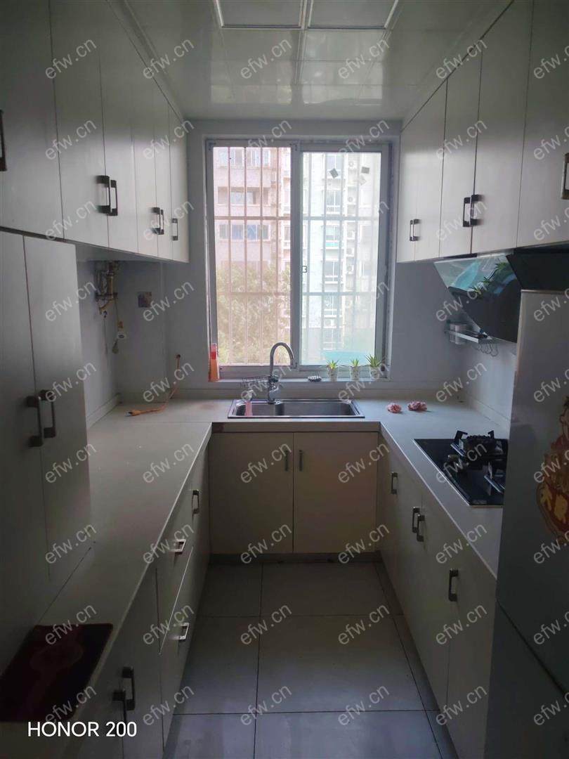 简单装修随时入住空置中
