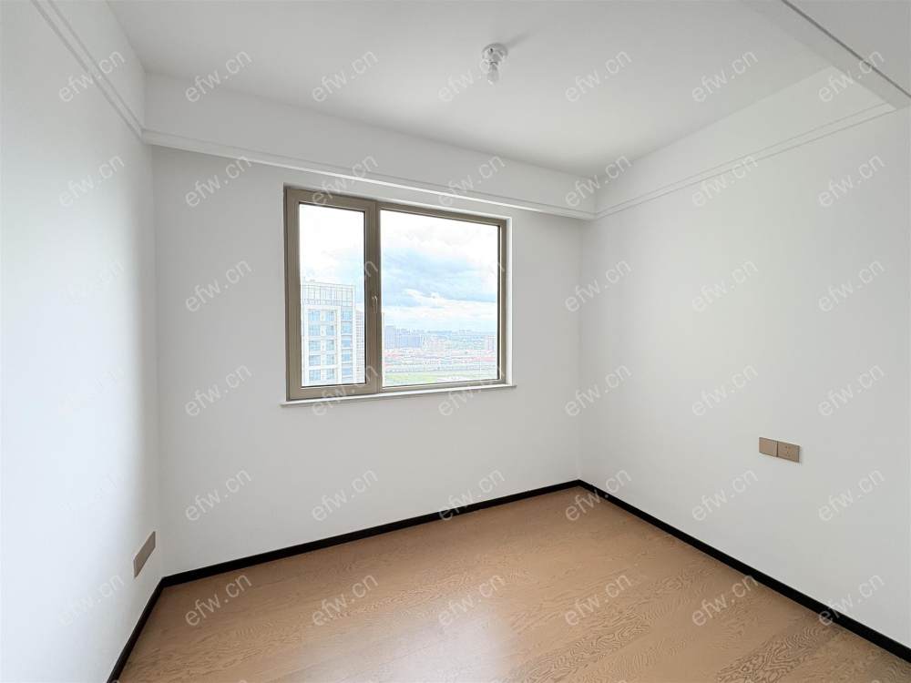 看房方便    没住过   有产证
