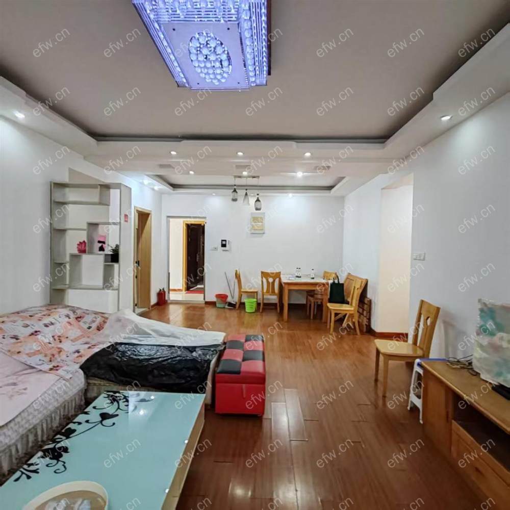 万达广场C区 3室2厅