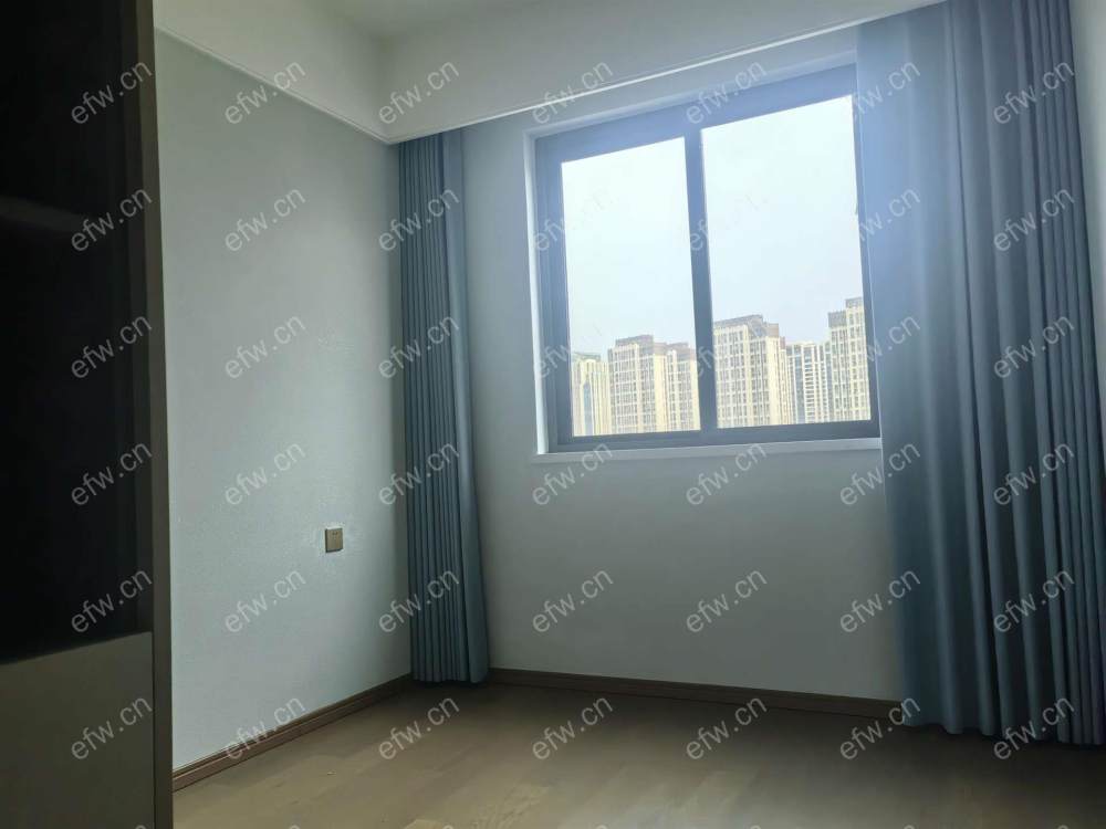 溪涧堂 开发商精装四房