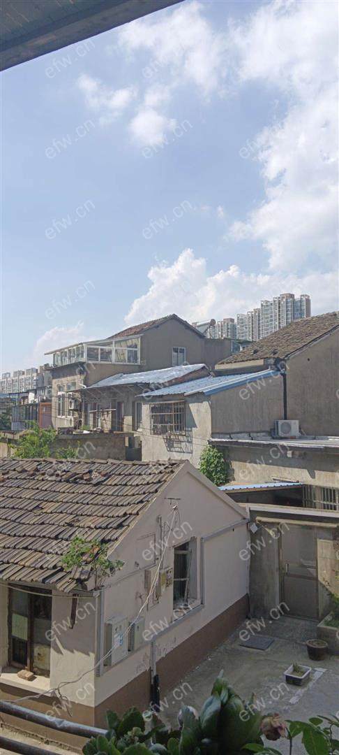 盛岸一村靠近地铁口的两房