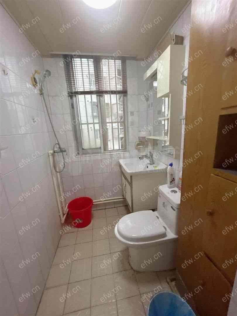 惠峰新村 1室1厅 设施齐全拎包入住