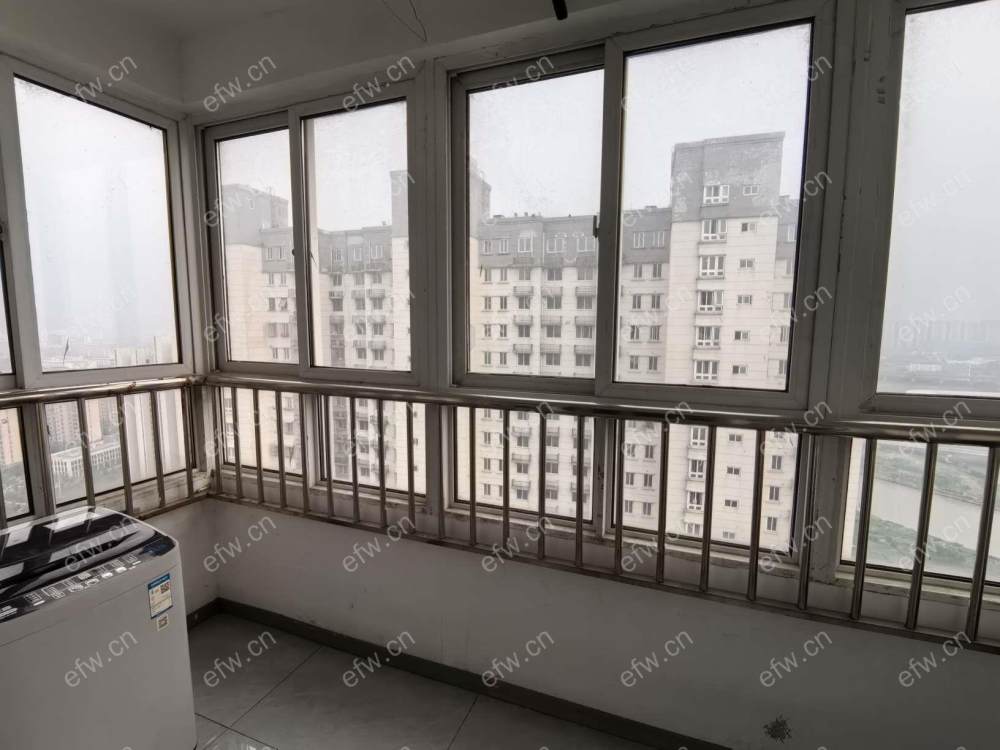 village room房 全明户型 另送家电