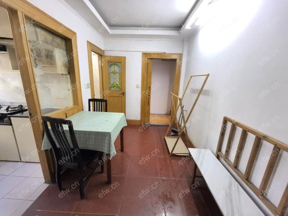 机床新村 2室1厅 家电齐全 拎包入住