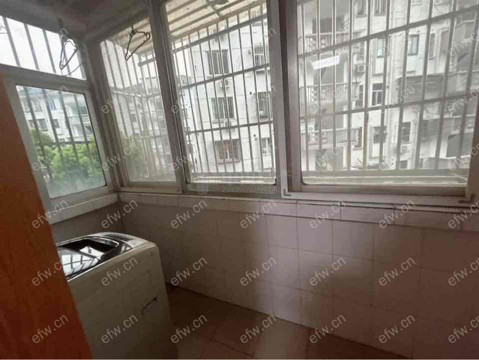 惠峰新村 1室1厅 设施齐全拎包入住