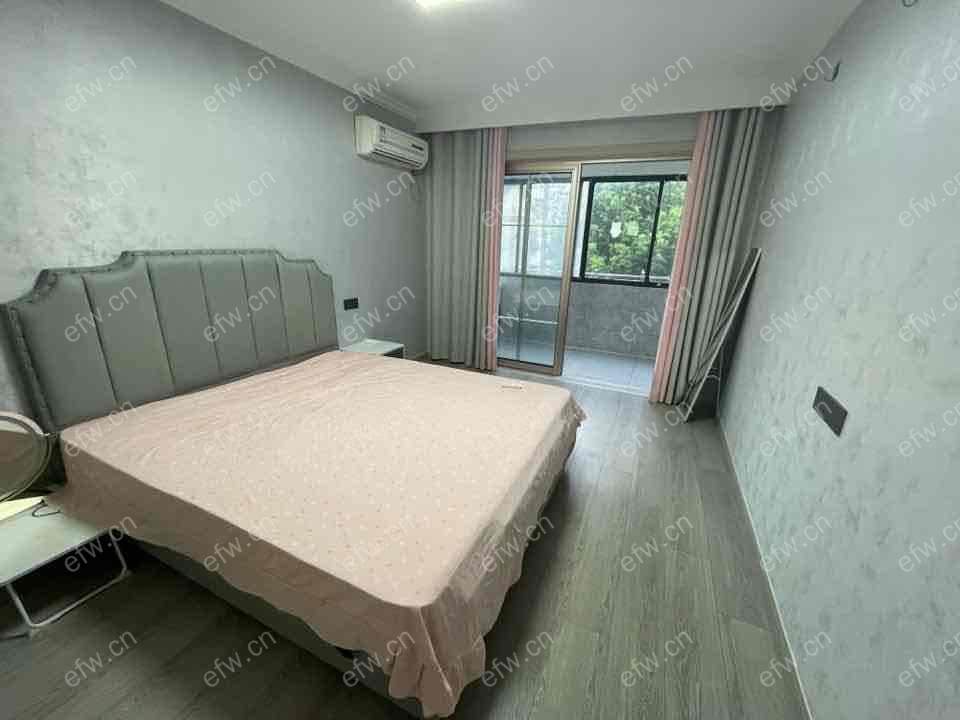 荷叶新村 2室2厅精装修
