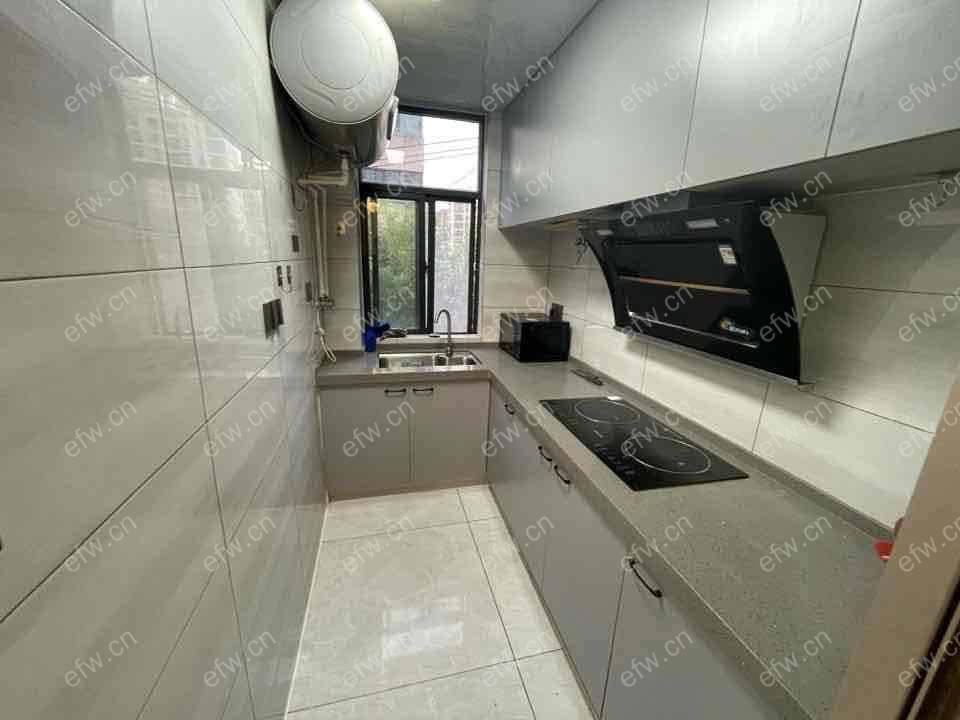 荷叶新村 2室2厅精装修