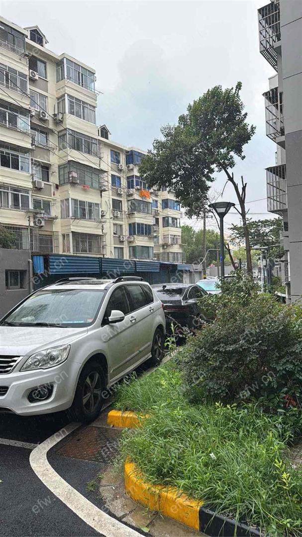 沁园新村 3室1厅