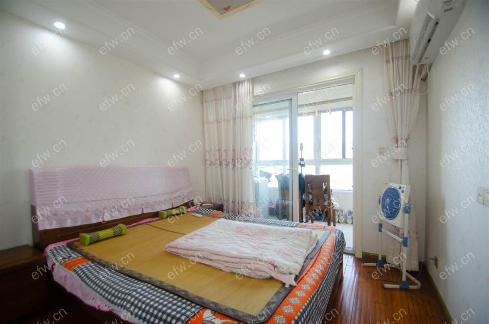 小天鹅乐园（联乐园）离梦想很近！实现舒适3房！体验奢华生活！新婚！