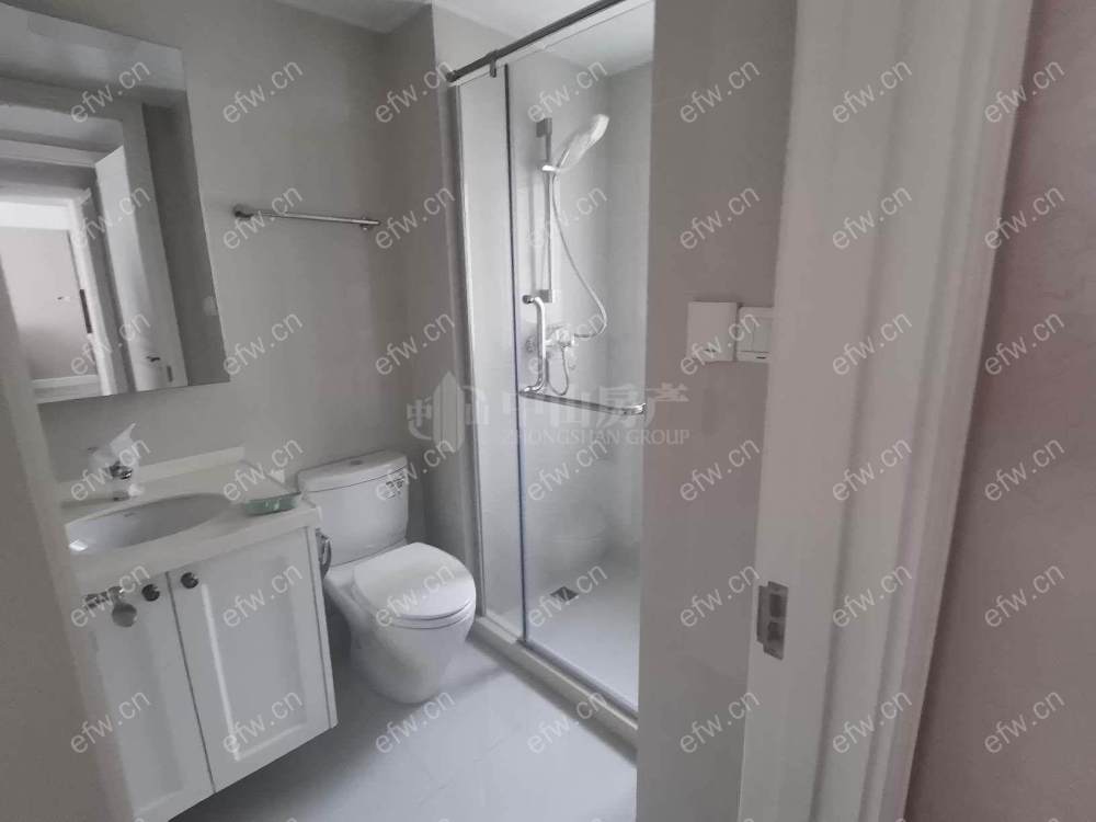 位于3期前排  全屋定制