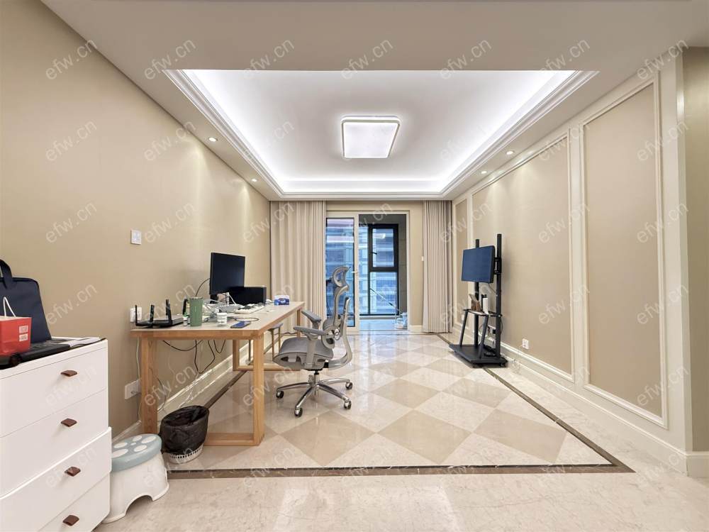 融创山湖院墅(溪岸景园一区100-134) 3室2厅 115.54平