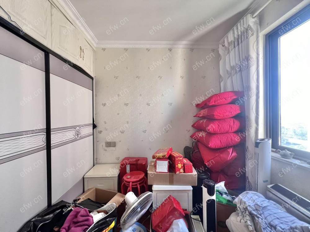 华润橡树湾中间楼层边套无遮挡