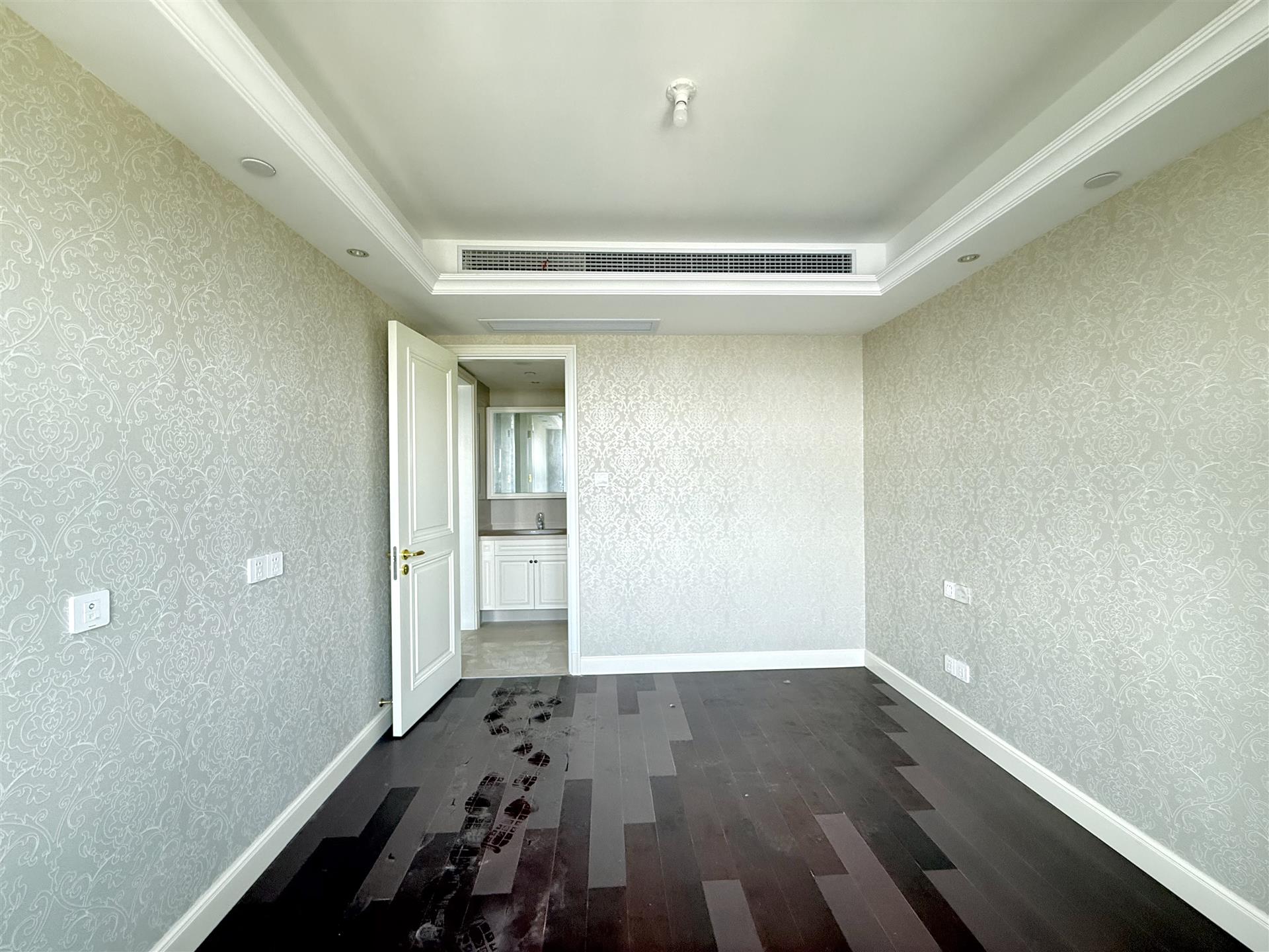 融创朗山(溪岸景园二区36-49)