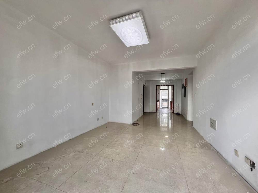 精装三房 看房提前预约