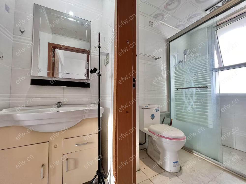 精装三房 看房提前预约